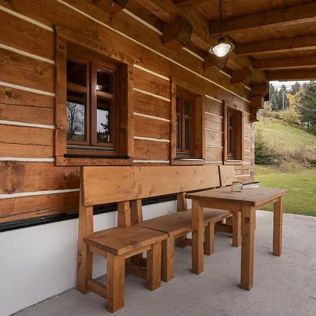 Nocuj * Teplice nad Metují